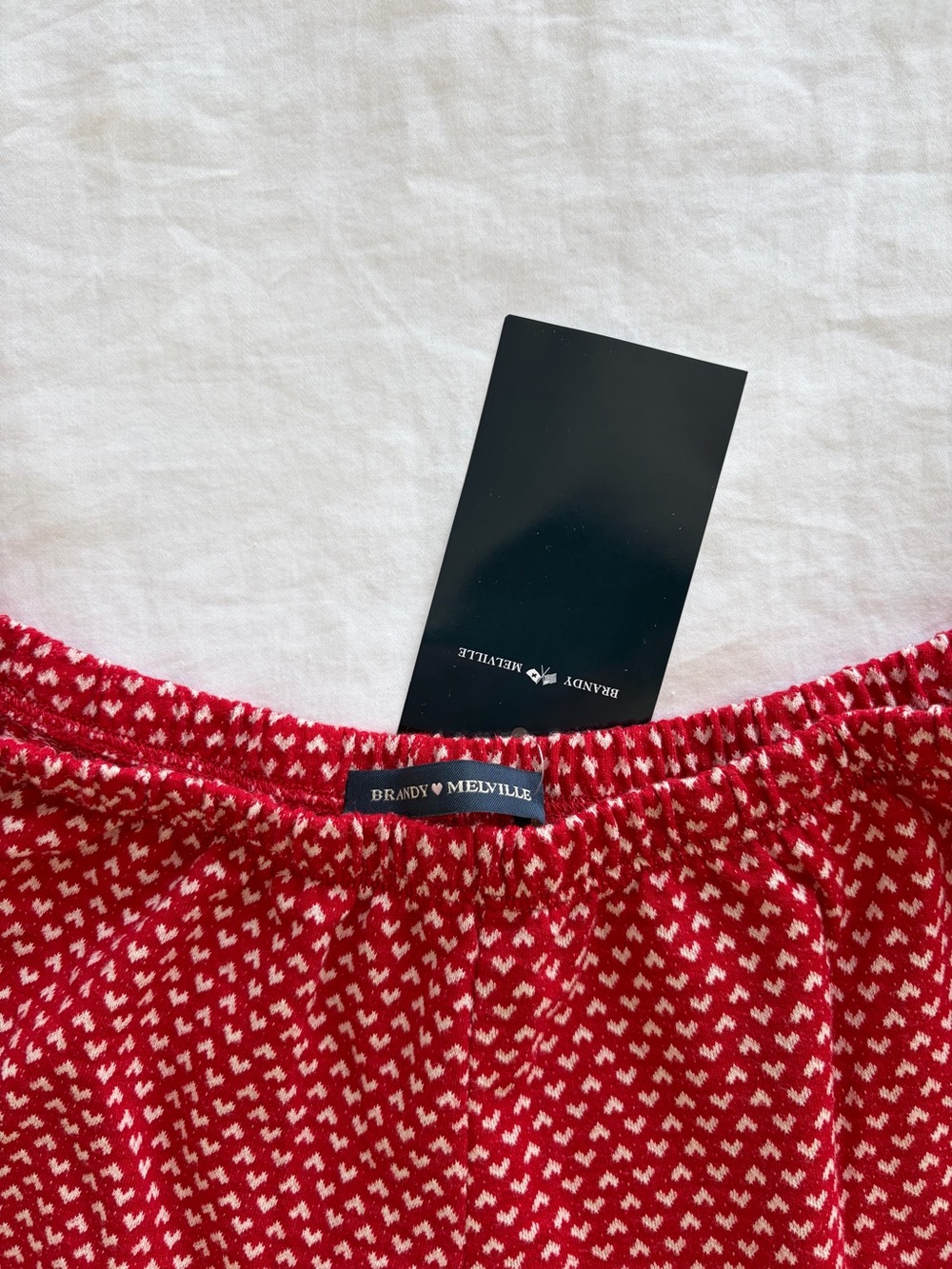 Brandy Melville red heart shorts - Picture 4 of 4